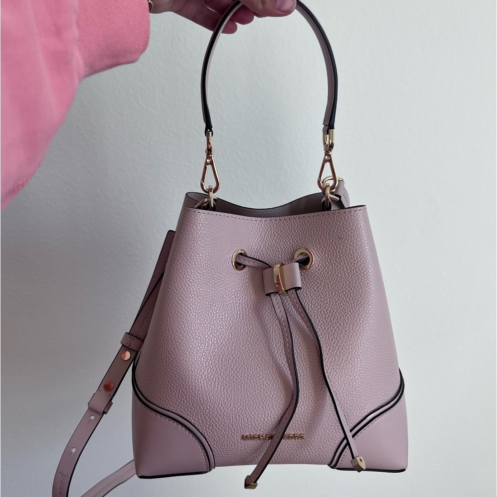 🚨FINAL SALE MUST GO🚨💘MICHAEL KORS MERCER GALLERY PURSE💘